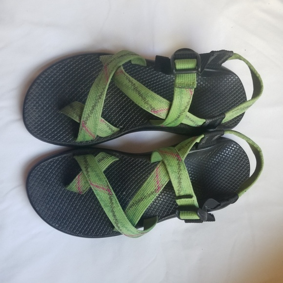 vibram sandals chaco